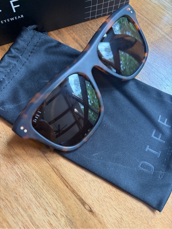 Diff Eyewear Tortoiseshell Brown Sunglasses main image 4